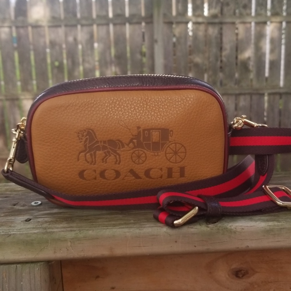 Coach Jes crossbody pouch